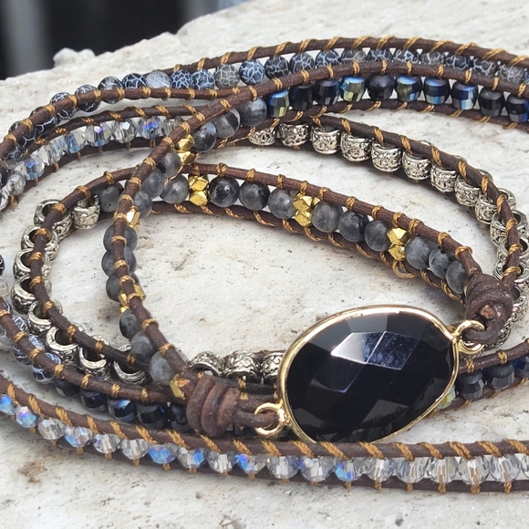 Leather Black Onyx Stones Beaded Wrap Bracelet - Picture 2 of 4